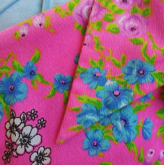 Vintage Tops - 💗 Vintage Neon Pink Floral Button Up Shirt 💗